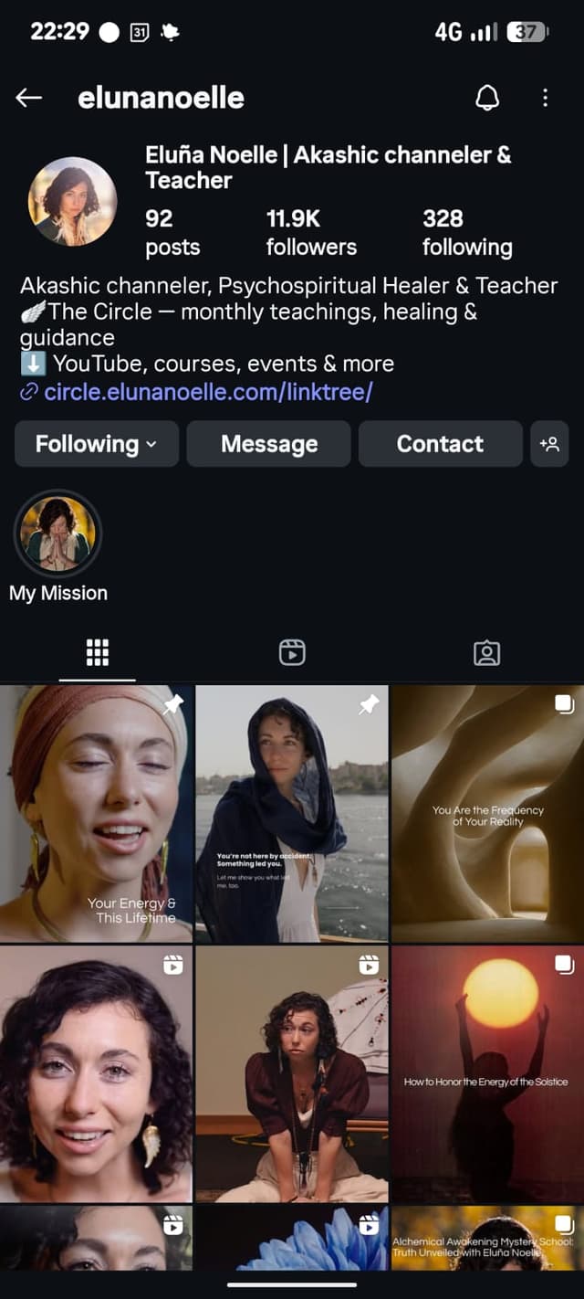 Eluna Instagram