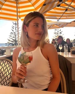 Amelia